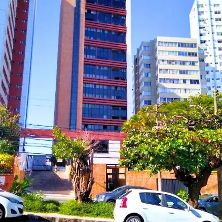 Lindo Apt Vista Mar Completo Com Piscina No Rooftop Do Edf, Proximo Ao Porto Da Barra Salvador Exterior photo